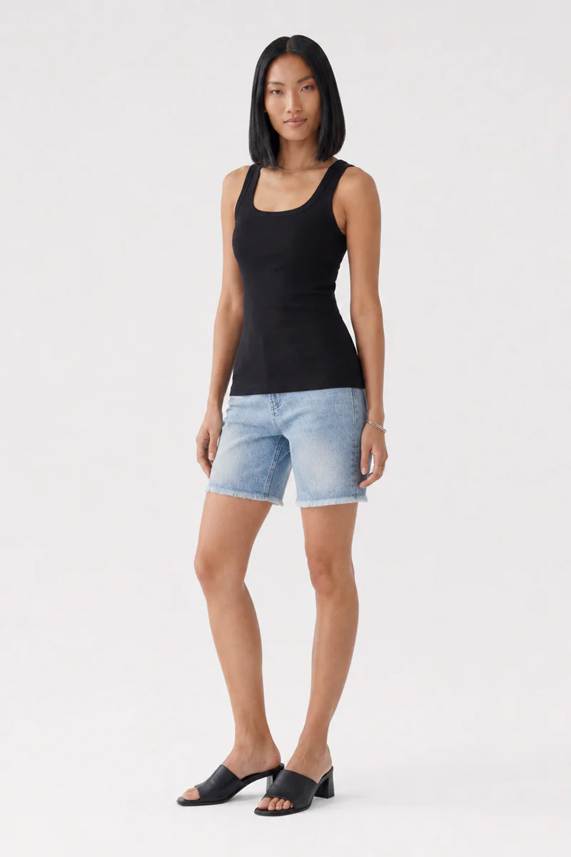 Basic Geripptes Top in Schwarz - Image 4