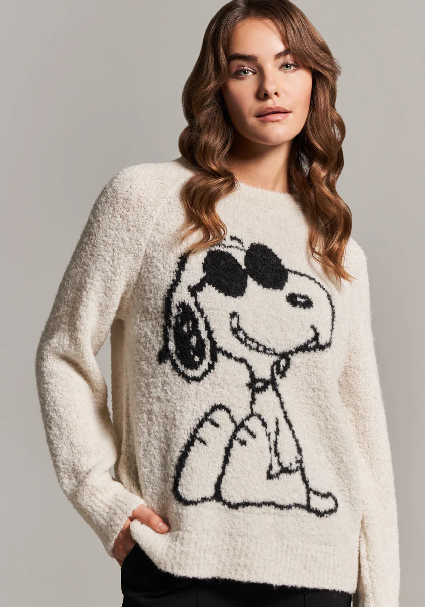 Kuscheliger Snoopy Strickpullover - Image 4