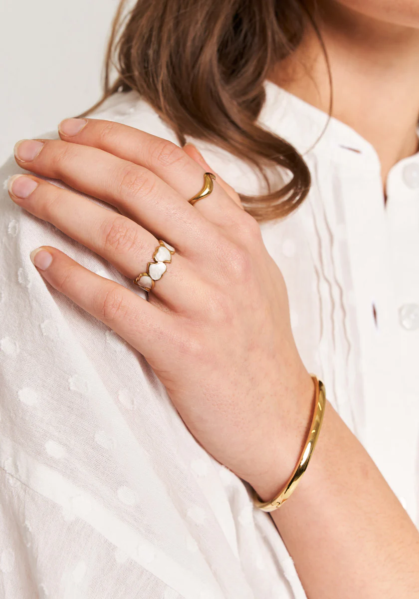 Ring mit Herzen in Perlmutt-Optik - Image 3