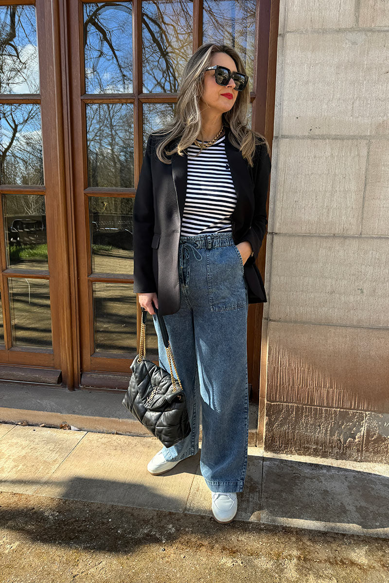 Weite Jeans mit Paperbag-Bund - Image 4