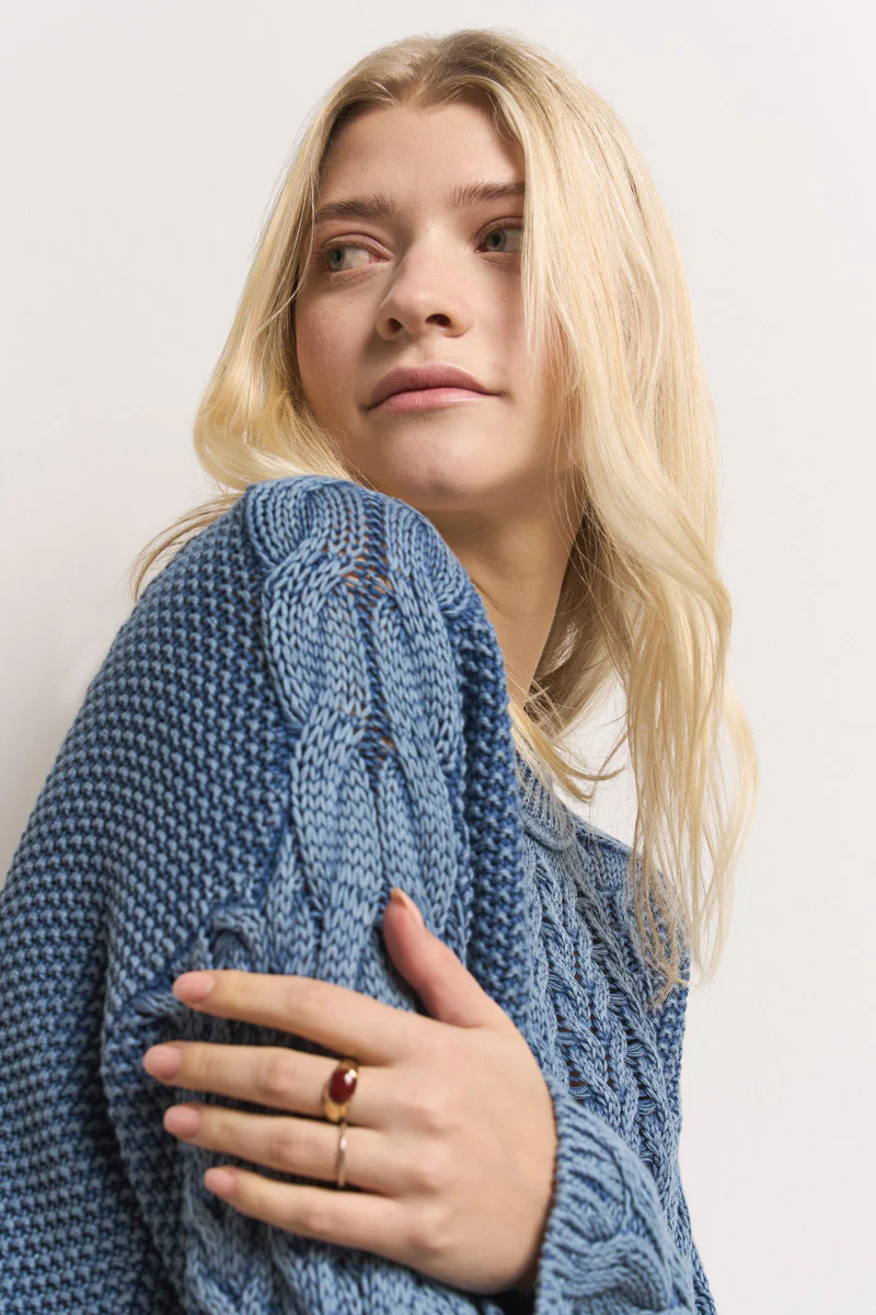 Zopfstrickpullover mit Stone-Wash-Effekt - Image 4